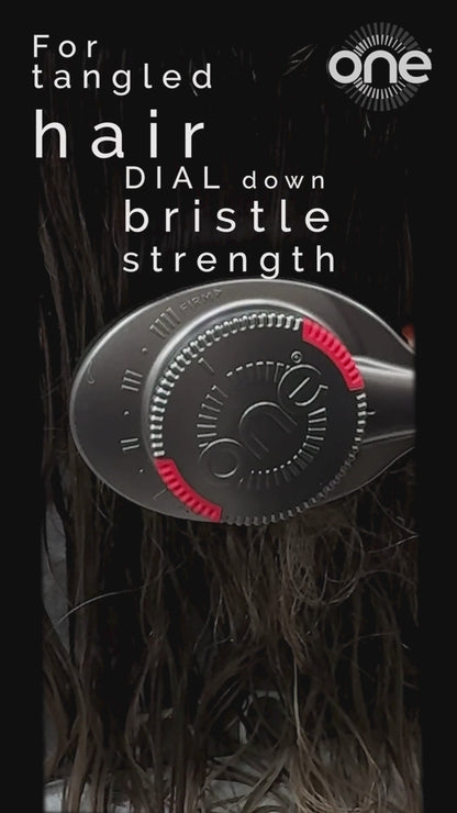 ONE Pro Hairbrush - Metallic Edition, Titanium